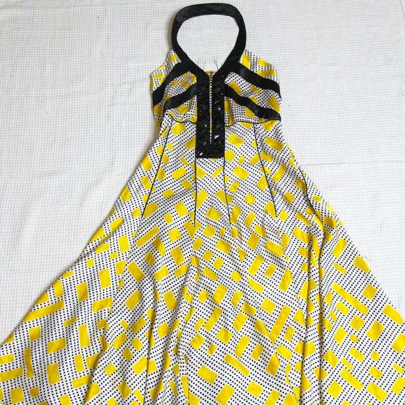 Globus Dresses & Skirts - BEAUTIFUL GLOBUS DRESS FOR SUMMER